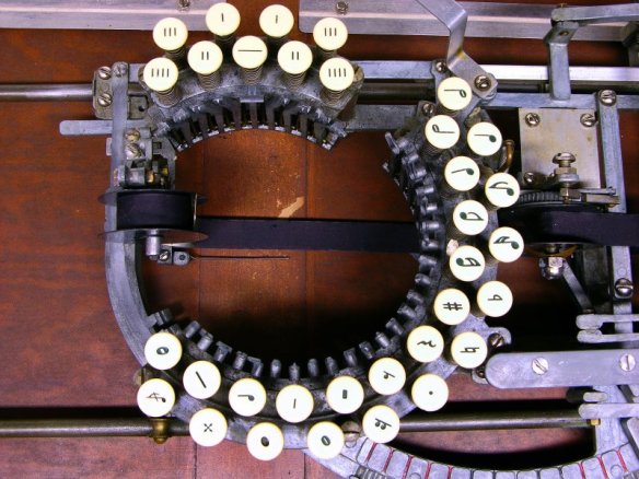 Maquina de escribir partituras 1950